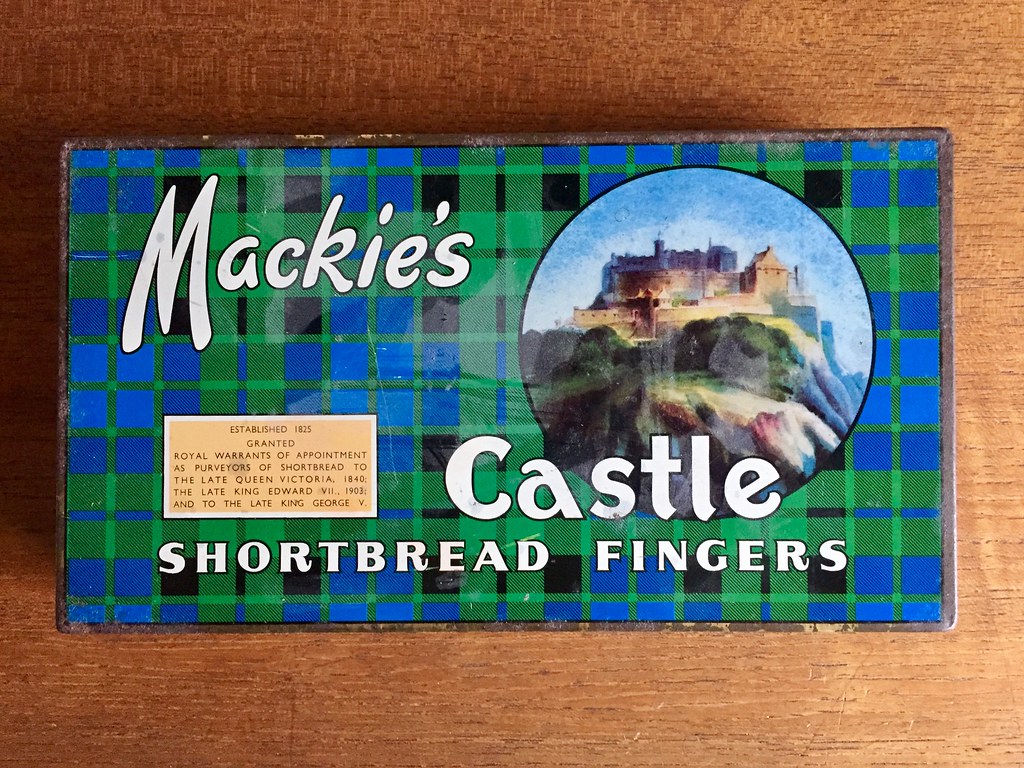 Shortbread tin