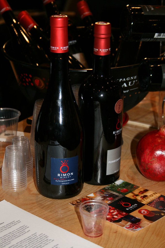 Pomegranate wine