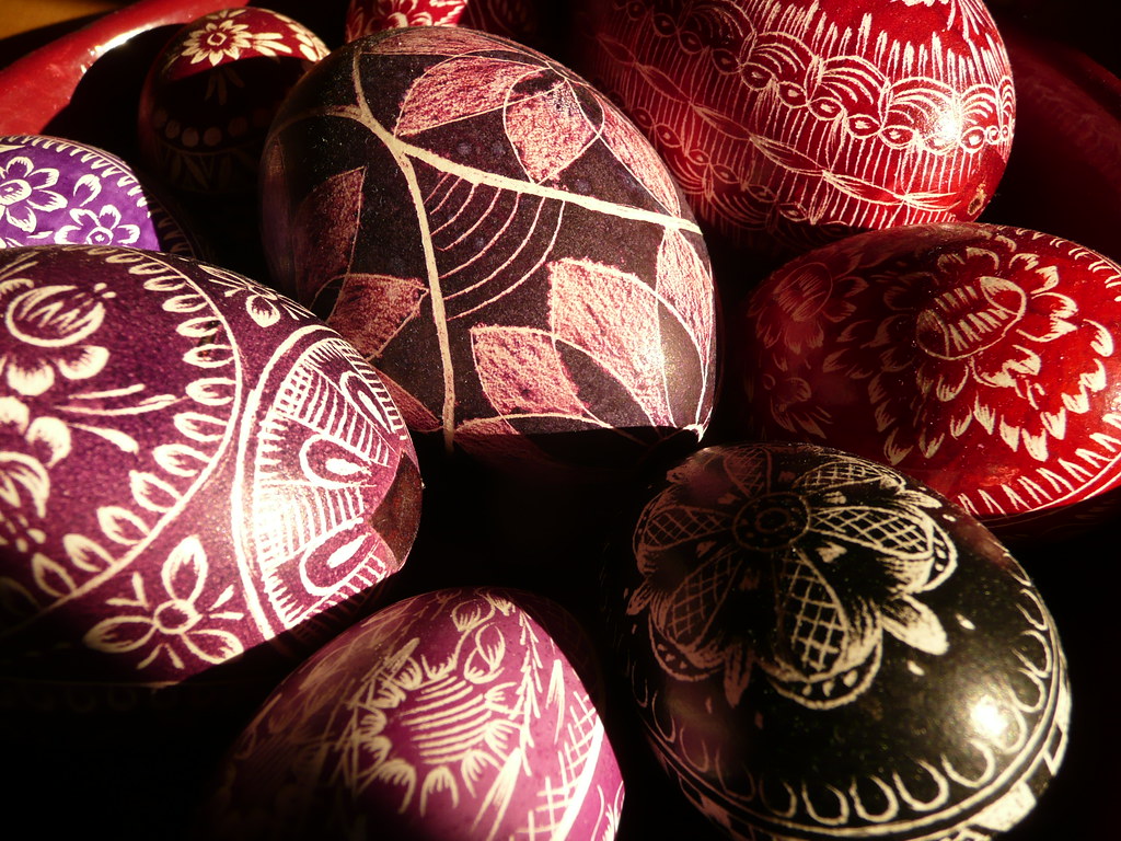 Hand-painted eggs
